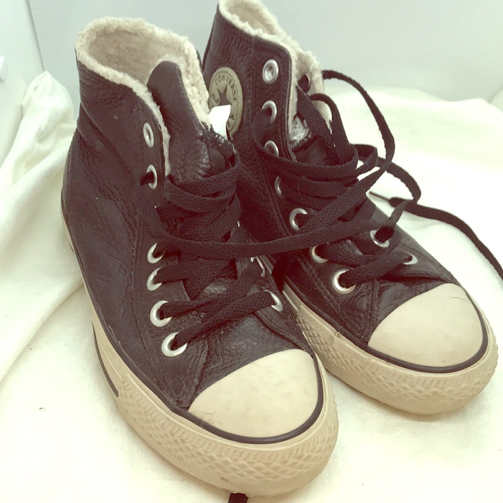 Converse with fleece